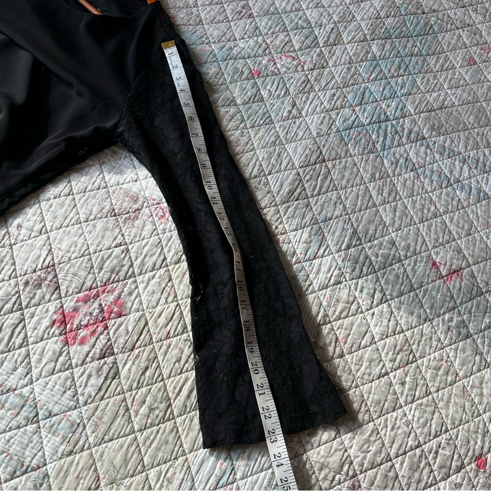 Contemporaine Exclusivité Simons Little Black Dress Lace Sleeves 6 Polyester - Picture 6 of 7